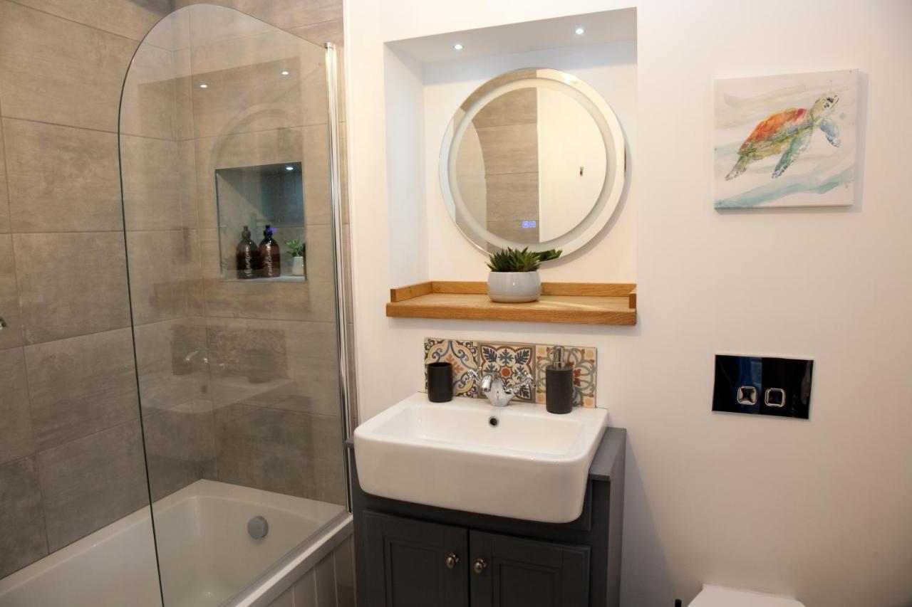 Little Elm - Luxury Home From Home, Free Parking, 30-40 Mins Walk From Bath City Centre Luaran gambar
